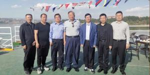 中國黃河文化經(jīng)濟(jì)發(fā)展研究會何光暐會長一行赴我市考察交流，與文旅集團(tuán)達(dá)成戰(zhàn)略合作